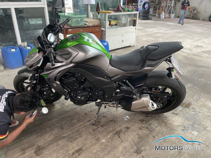 มอเตอร์ไซค์ มือสอง KAWASAKI Z1000 (2015)