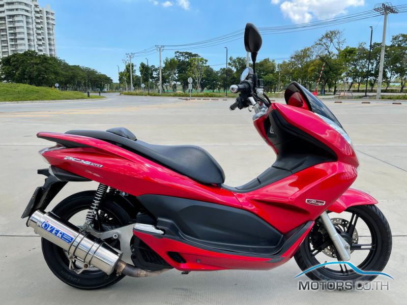 มอเตอร์ไซค์มือสอง, มอเตอร์ไซค์ ใหม่ HONDA PCX150 (2011)