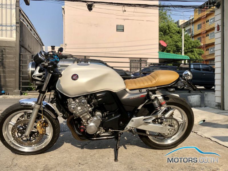 Secondhand HONDA CB400 (2009)