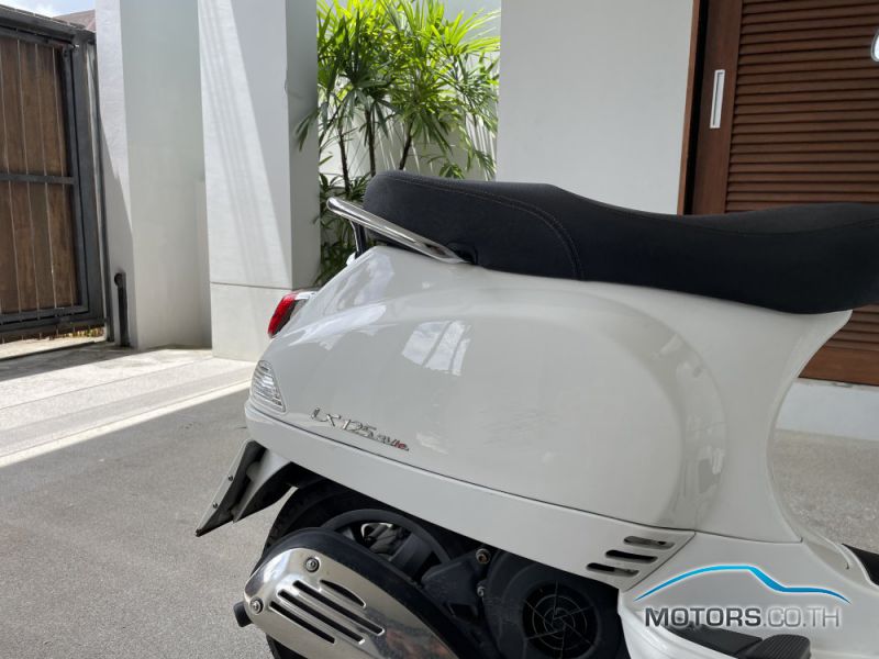 Secondhand VESPA LX 125 (2013)