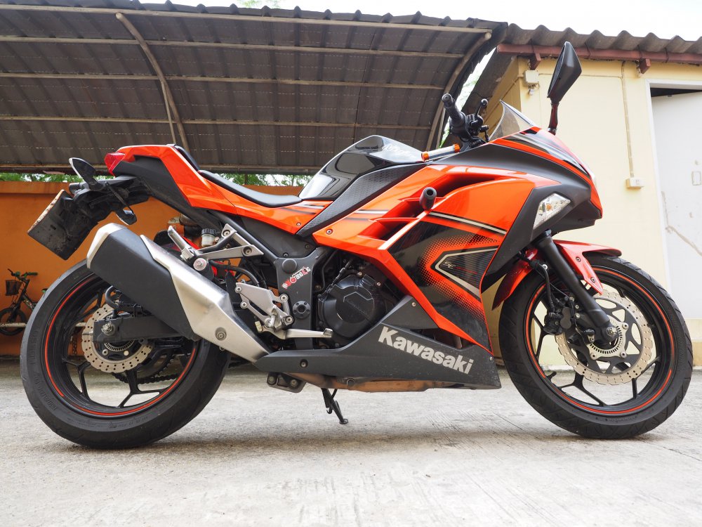 New, Used & Secondhand Motorbikes KAWASAKI Ninja 300 (2013)