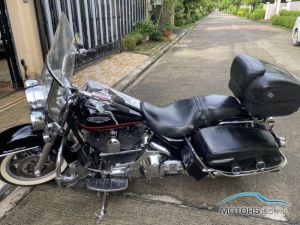 Secondhand HARLEY DAVIDSON Road King (2005)