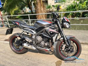 Secondhand TRIUMPH Street Triple (2020)