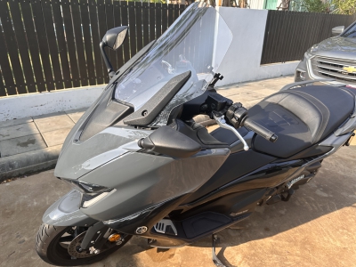 Secondhand YAMAHA TMAX (2021)