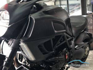 มอเตอร์ไซค์ มือสอง DUCATI Diavel (2013)