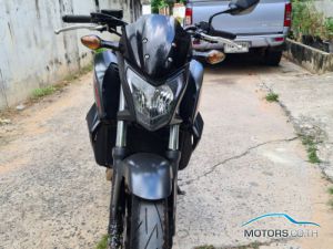 Secondhand HONDA CB650F (2013)