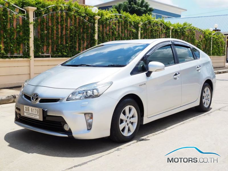 รถมือสอง, รถยนต์มือสอง TOYOTA PRIUS (2012)