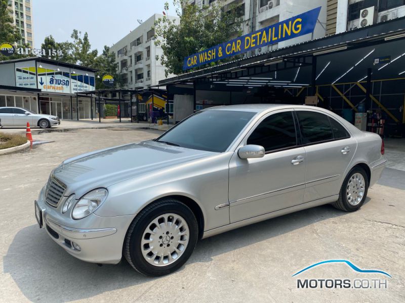 รถใหม่, รถมือสอง MERCEDES-BENZ E220 CDI (2004)