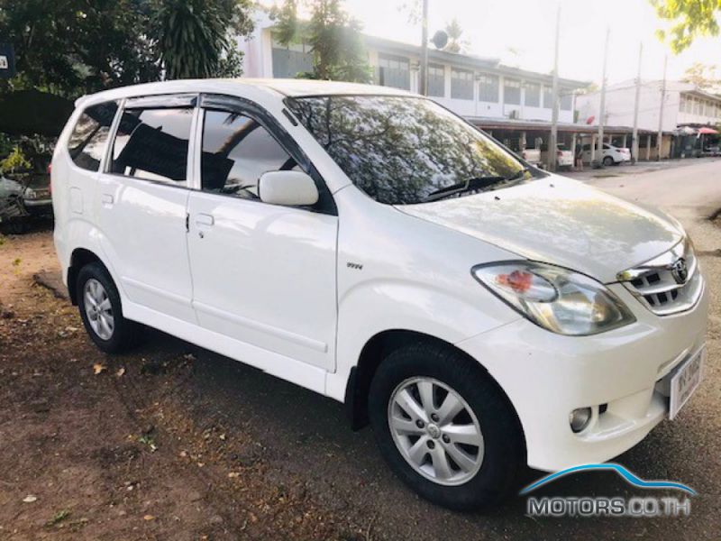 รถใหม่, รถมือสอง TOYOTA AVANZA (2010)