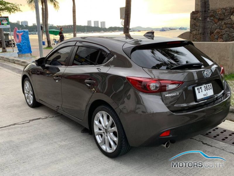 New, Used & Secondhand Cars MAZDA 3 (2015)