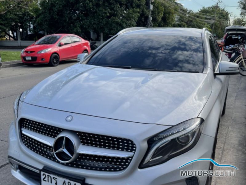 New, Used & Secondhand Cars MERCEDES-BENZ GLA200 (2016)