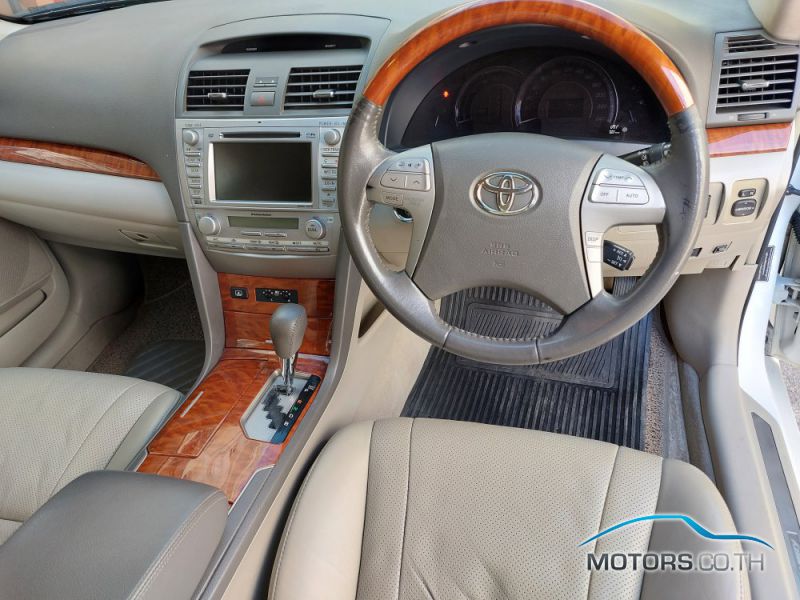 รถใหม่, รถมือสอง TOYOTA CAMRY (2010)