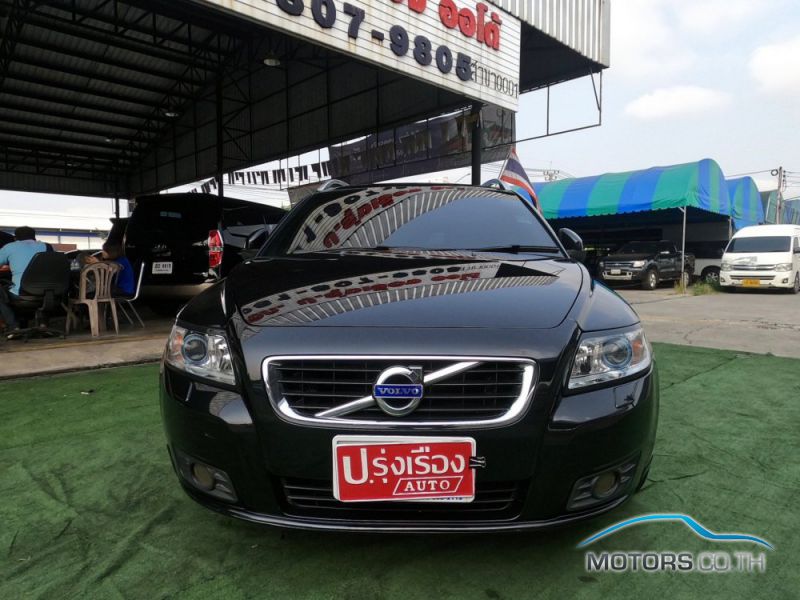 New, Used & Secondhand Cars VOLVO V50 (2013)