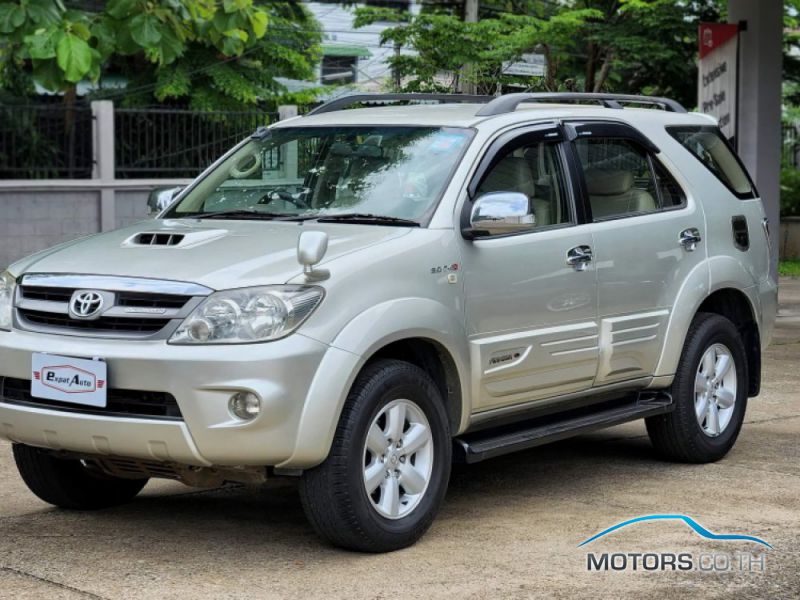 รถมือสอง, รถยนต์มือสอง TOYOTA FORTUNER (2005)