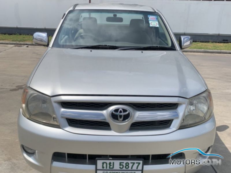 Secondhand TOYOTA HILUX VIGO (2005)