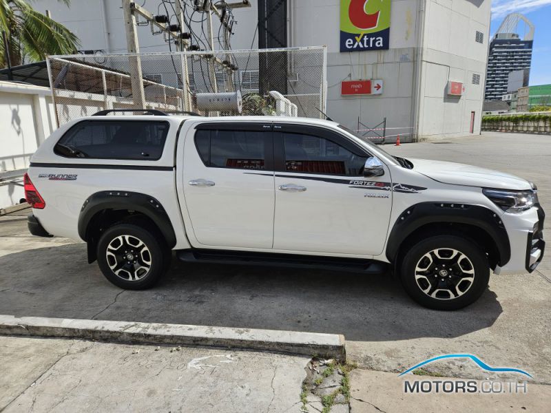 TOYOTA HILUX REVO (2021) รถใหม่, รถมือสอง TOYOTA HILUX REVO (2021)