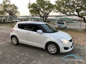 Secondhand SUZUKI SWIFT (2017)