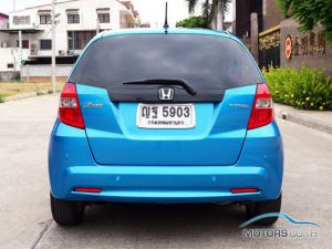 Secondhand HONDA JAZZ (2011)