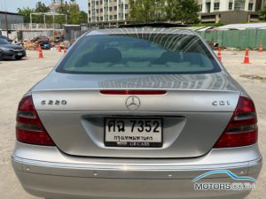 รถมือสอง, รถยนต์มือสอง MERCEDES-BENZ E220 CDI (2004)