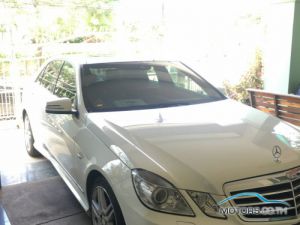 Secondhand MERCEDES-BENZ E200 (2012)