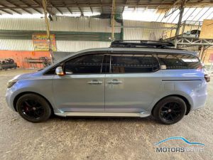 Secondhand KIA GRAND CARNIVAL (2019)