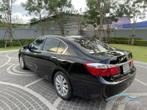 รถใหม่, รถมือสอง HONDA ACCORD (2015)