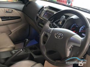 รถใหม่, รถมือสอง TOYOTA FORTUNER (2012)