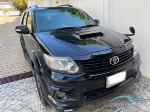 New, Used & Secondhand Cars TOYOTA FORTUNER (2014)