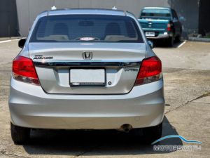 Secondhand HONDA BRIO AMAZE (2013)