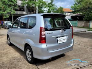 Secondhand TOYOTA AVANZA (2005)