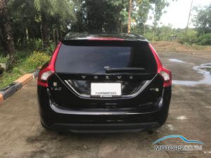 Secondhand VOLVO V60 (2013)