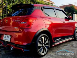 Secondhand SUZUKI SWIFT (2019)