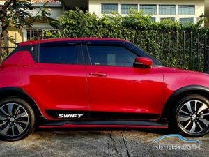 Secondhand SUZUKI SWIFT (2019)