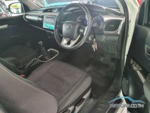 Secondhand TOYOTA HILUX REVO (2018)