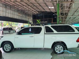 Secondhand TOYOTA HILUX REVO (2018)