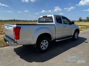 Secondhand ISUZU D-MAX (2017)