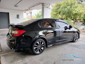 Secondhand HONDA CIVIC (2014)