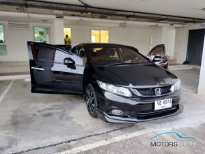 Secondhand HONDA CIVIC (2014)