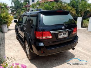 Secondhand TOYOTA FORTUNER (2006)