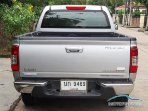 Secondhand ISUZU D-MAX (2006)