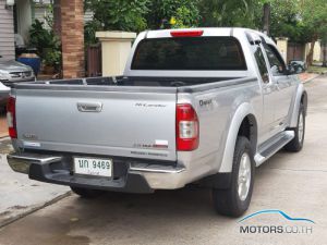 Secondhand ISUZU D-MAX (2006)