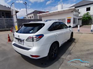 Secondhand LEXUS RX270 (2011)