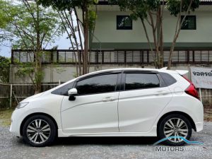 Secondhand HONDA JAZZ (2014)