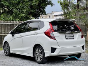 Secondhand HONDA JAZZ (2014)